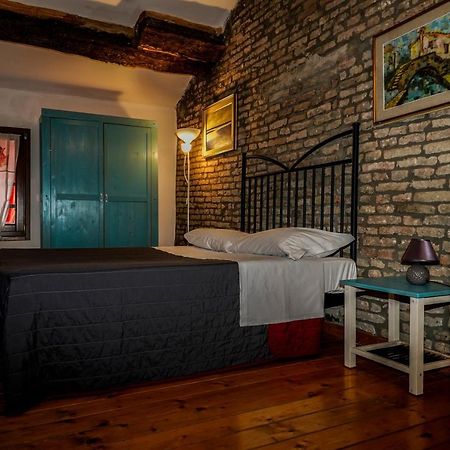 La Locanda Degli Artisti Medelana Eksteriør billede