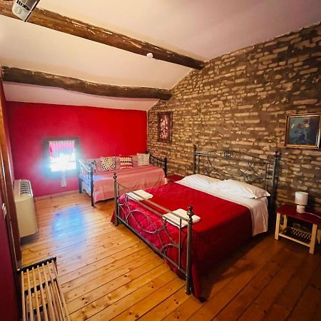 La Locanda Degli Artisti Medelana Eksteriør billede